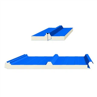 Panel dachowy warstwowy z izolacją Puf